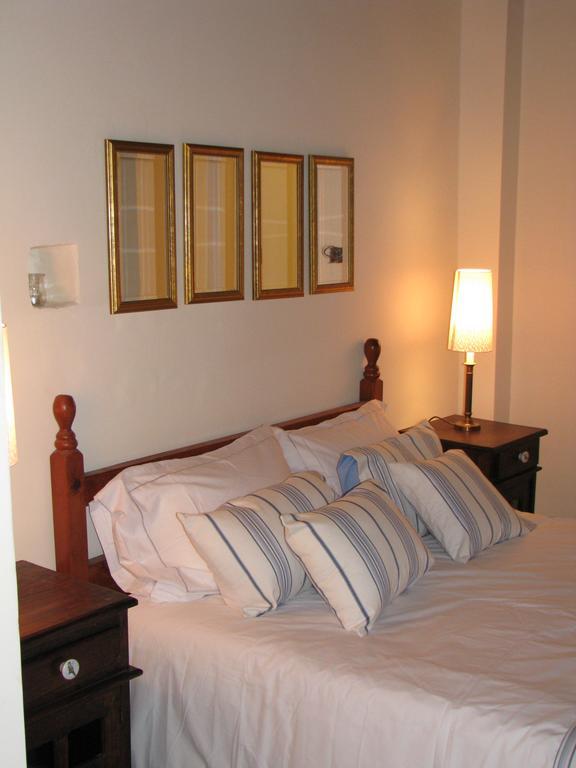 Dolphin Guest House And Studios 토치니 객실 사진